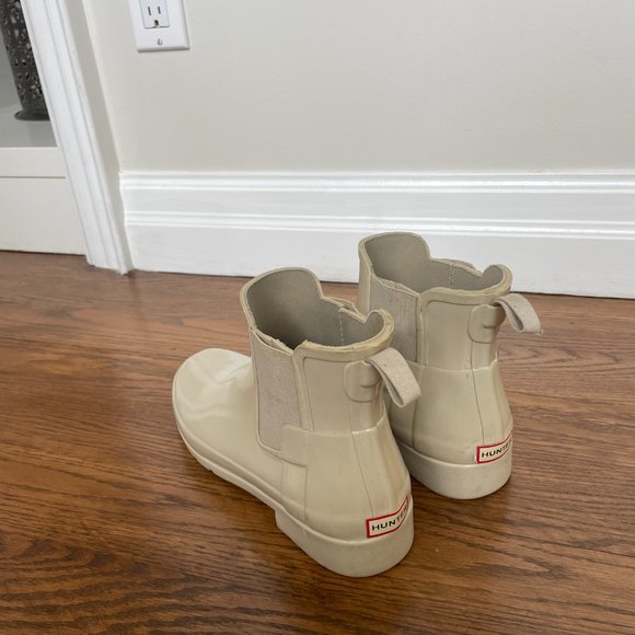 Women's Size 9 Hunter Rain Boots Eggshell White - Picture 2 of 2